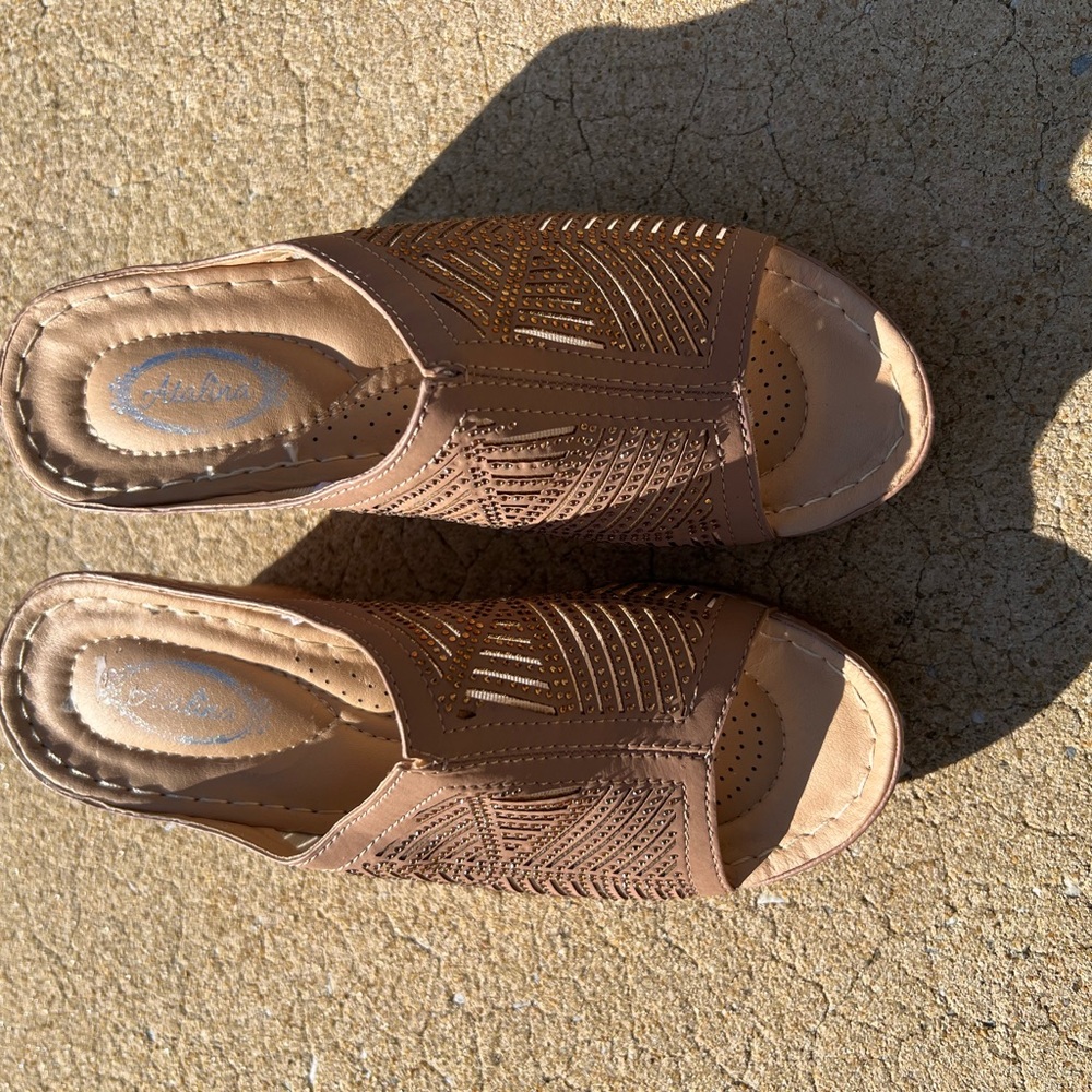Brown Suede Wedge Sandals with Cut-Out Design